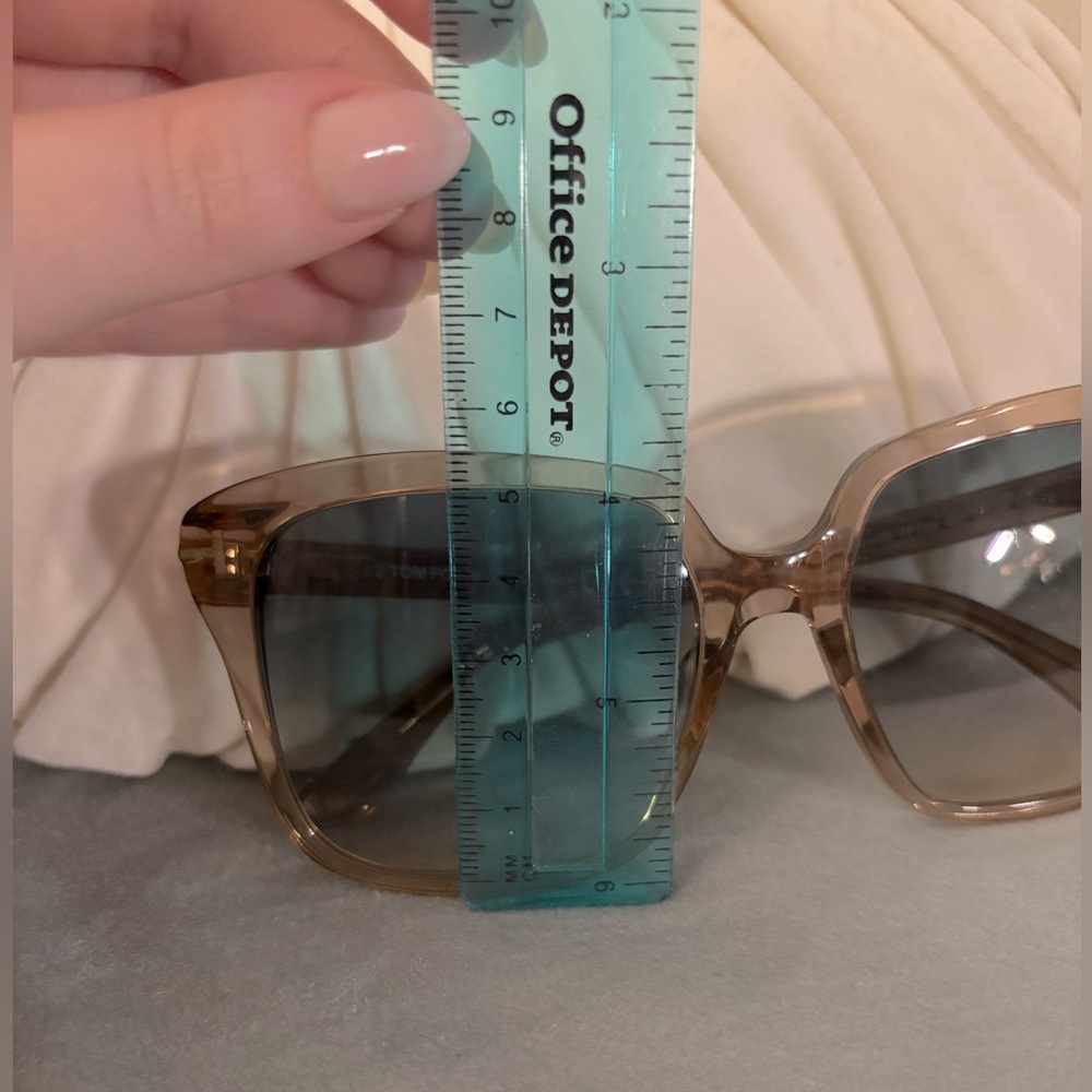 Tom Ford Sunglasses - Picture 7 of 10